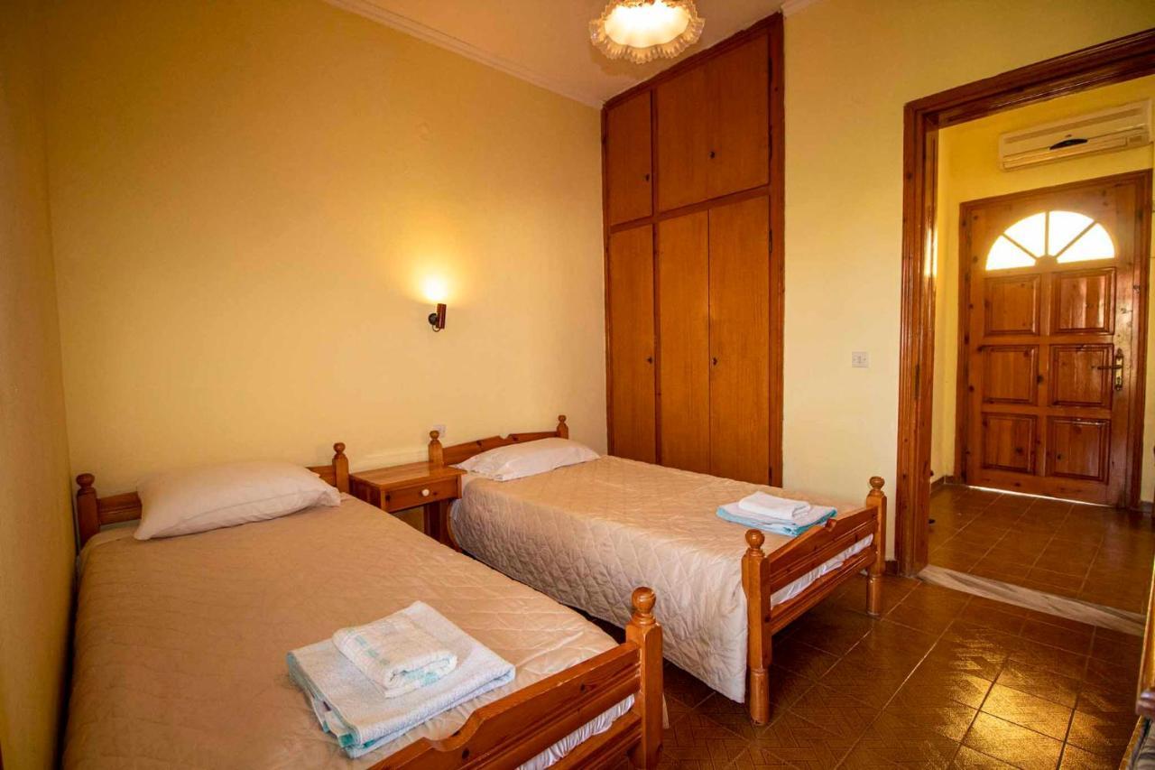 Tzoras‌ ‌Apartments‌ ‌Roda‌ ‌Corfu‌ Litheres Εξωτερικό φωτογραφία