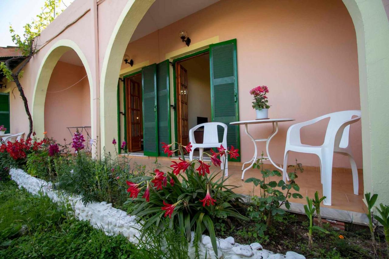 Tzoras‌ ‌Apartments‌ ‌Roda‌ ‌Corfu‌ Litheres Εξωτερικό φωτογραφία