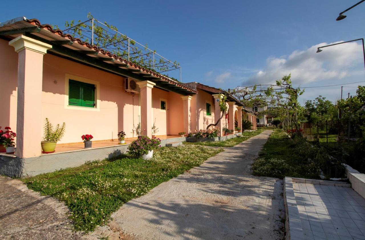 Tzoras‌ ‌Apartments‌ ‌Roda‌ ‌Corfu‌ Litheres Εξωτερικό φωτογραφία