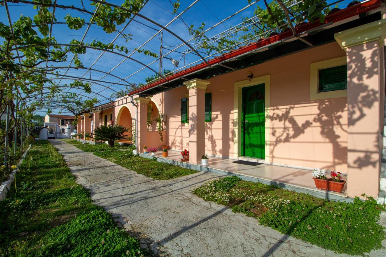 Tzoras‌ ‌Apartments‌ ‌Roda‌ ‌Corfu‌ Litheres Εξωτερικό φωτογραφία